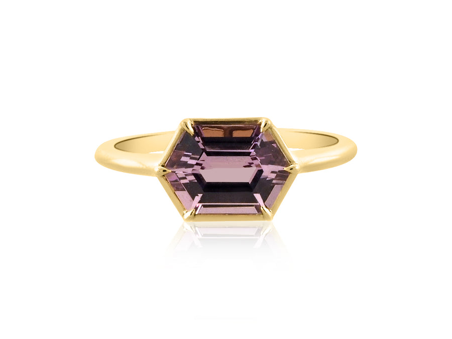 Violet Spinel Yellow Gold Ring