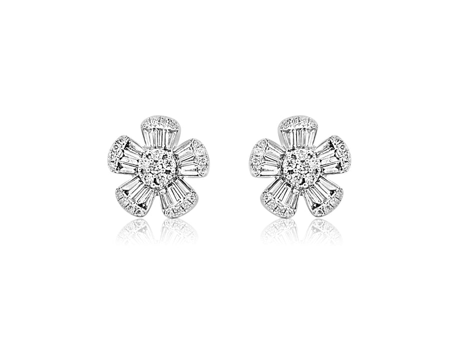 1.07ct twt Diamond Flower Stud Earrings