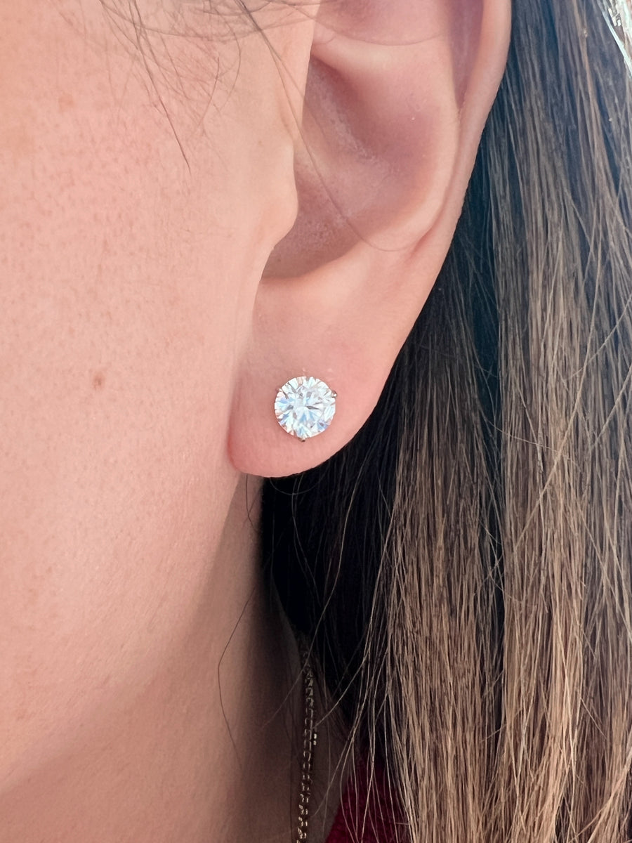 1.26cts EVS1 /1.25cts EVS1 Lab Diamond Earrings