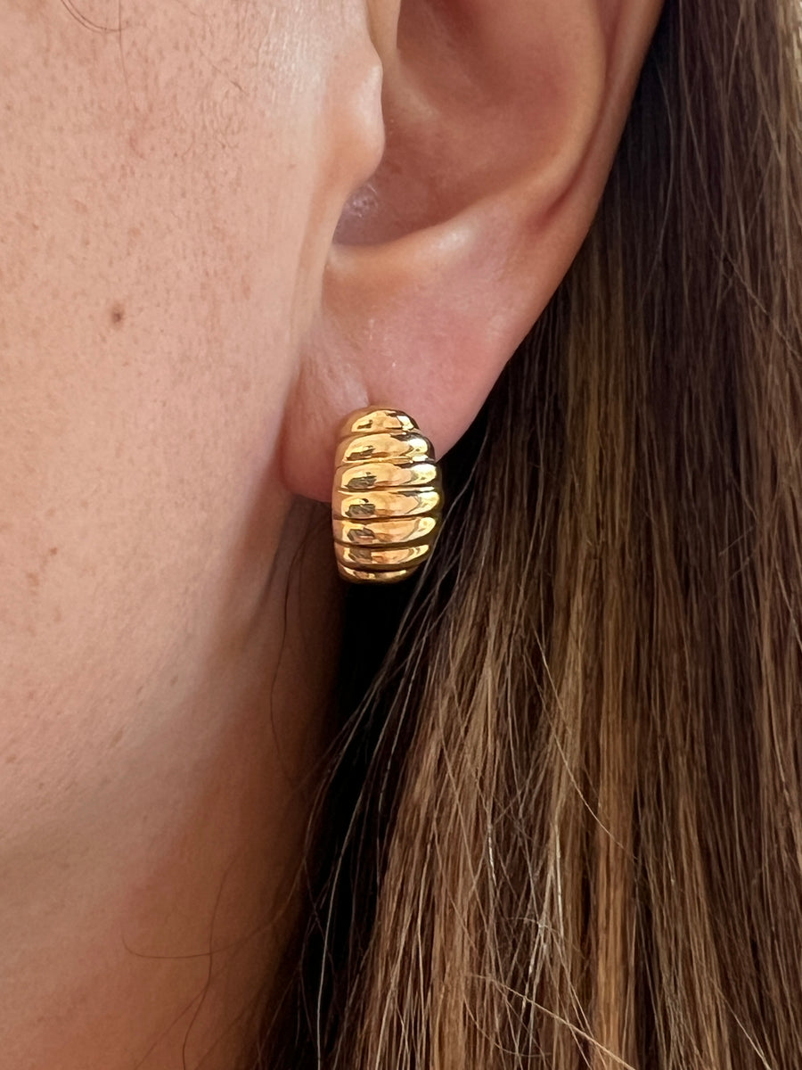Wide Ribbed Gold Huggie Hoop Earrings