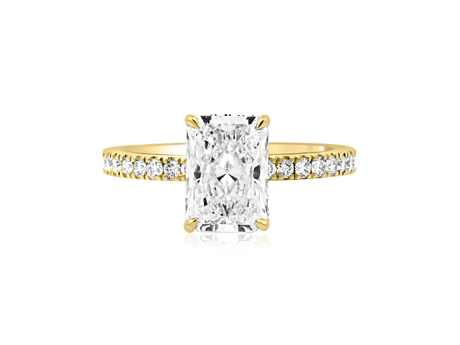 2.45cts DVS1 Radiant Lab Diamond Yellow Gold Ring