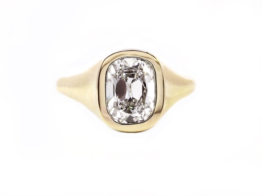 3.07cts EVS1 Antique Cushion Lab Diamond 'Kaia' Ring