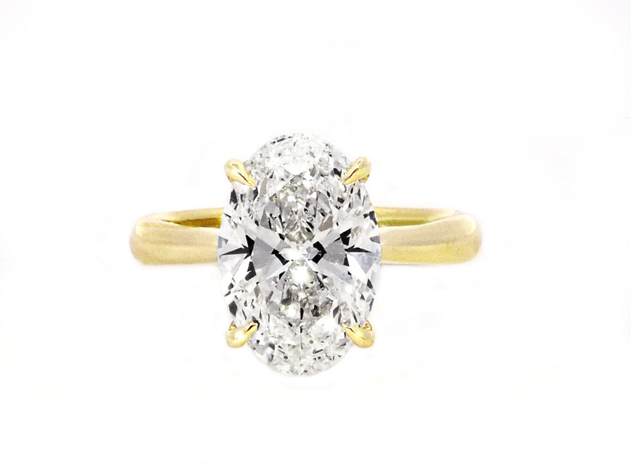 4.07ct DVVS2 Oval Lab Diamond Aura Cathedral