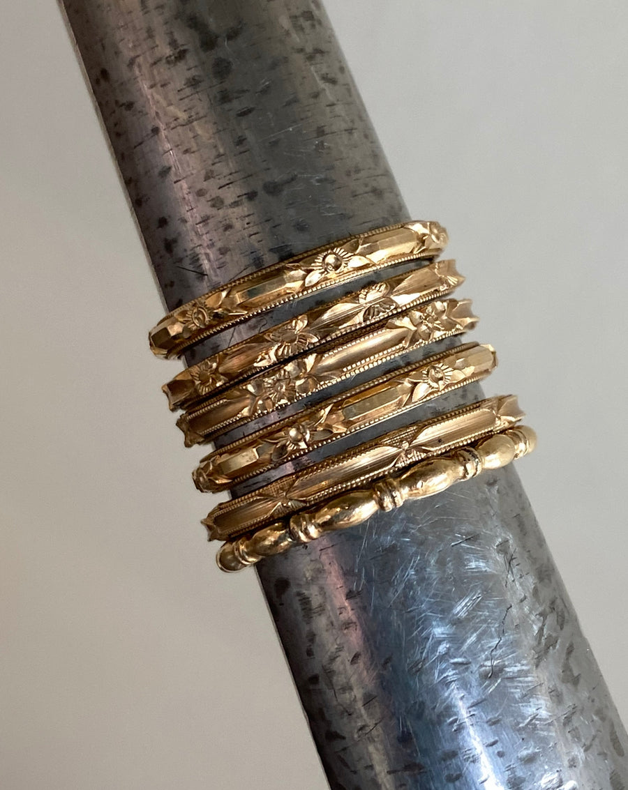 Vintage Engraved Gold Ring